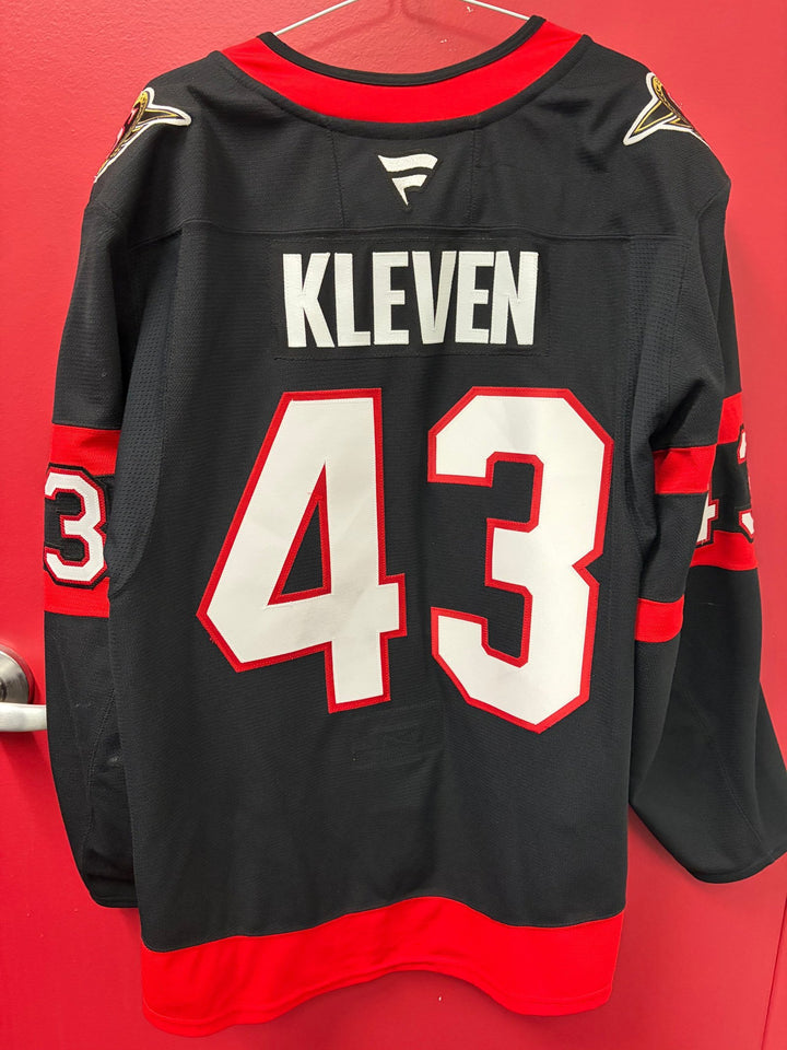 2024 2025 PLAYOFF HOME KLEVEN